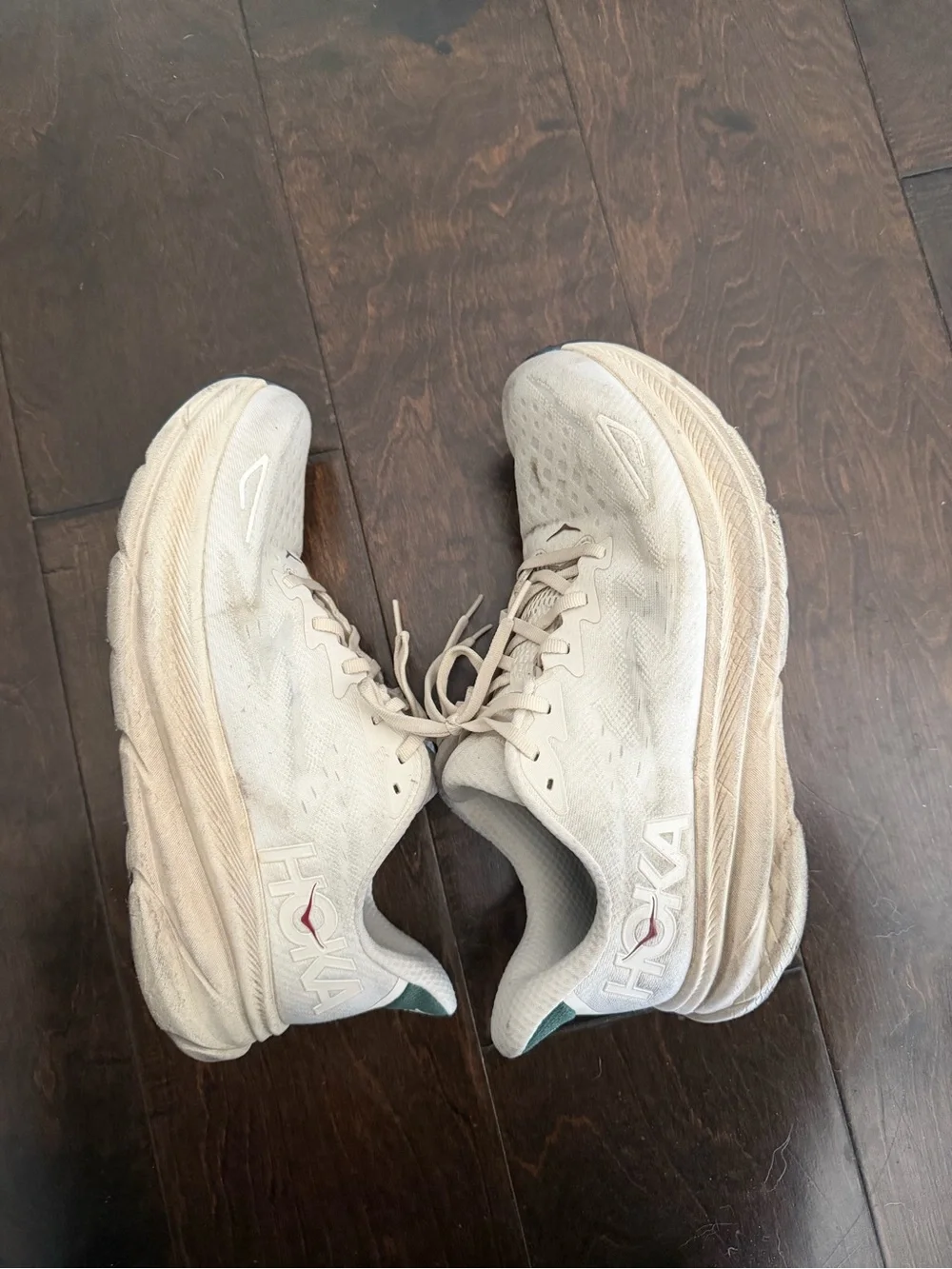 HOKA Clifton 9 cream Running Shoes - Picture 9 of 11